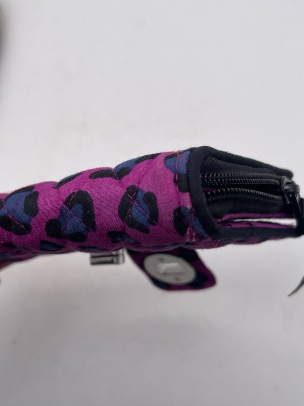 Vera Bradley Quilted Wallet With Turn Lock Purple Leopard Cheetah Print T20 - Picture 8 of 8